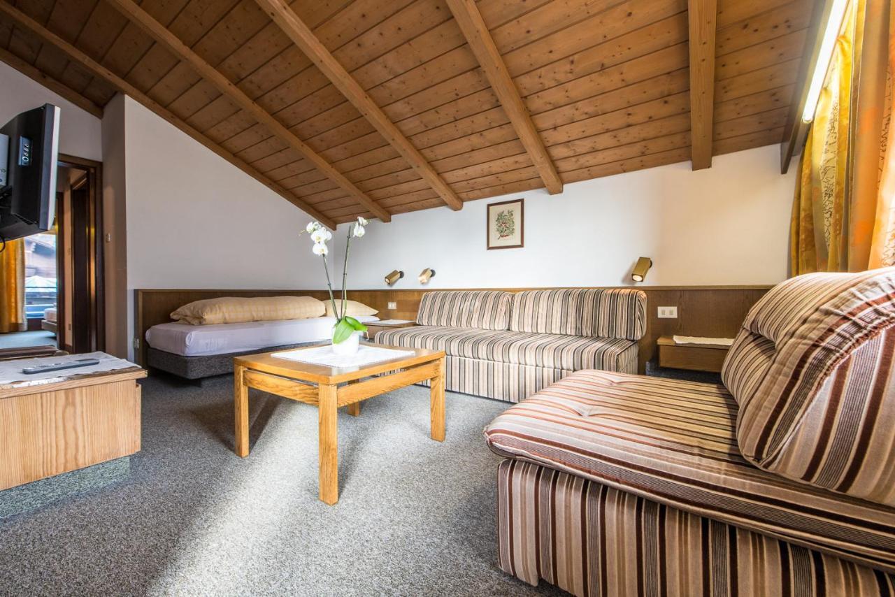 Hotel Tubris Campo Tures Kültér fotó