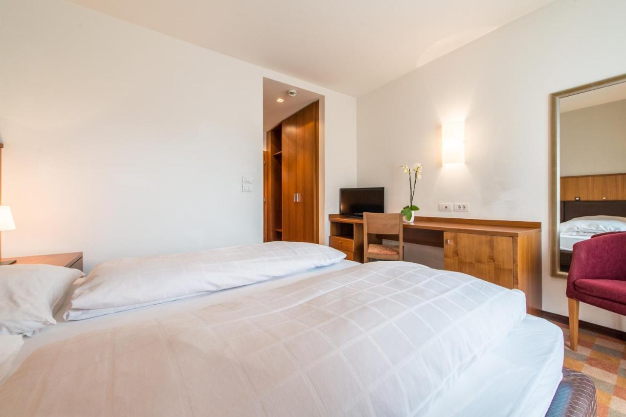 Hotel Tubris Campo Tures Kültér fotó