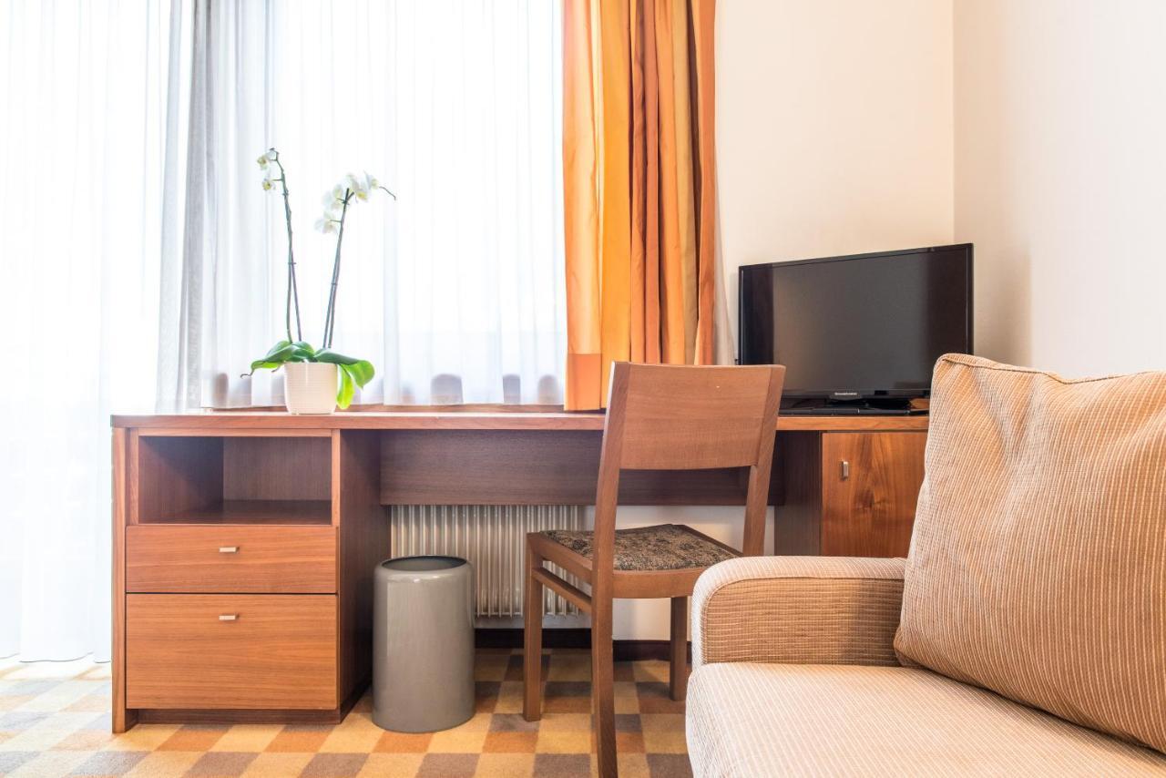 Hotel Tubris Campo Tures Kültér fotó